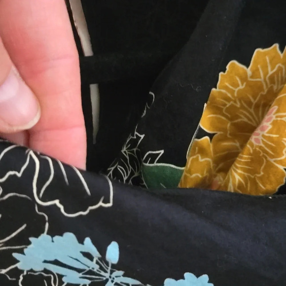 Zara Floral Print Bloomster Top size Medium - Picture 2 of 11